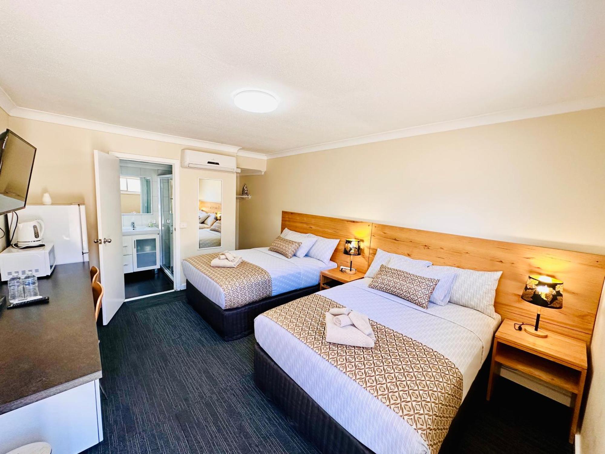 Auto Lodge Motor Inn Seymour Bagian luar foto